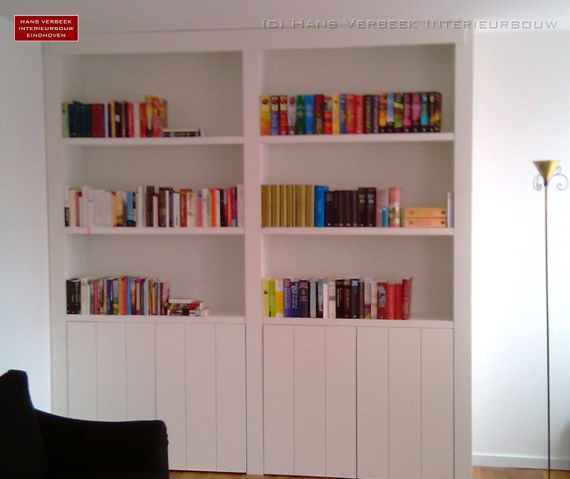 Boekenkast eenvoudig 1.jpg